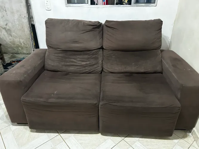Sofá Retrátil e Reclinável