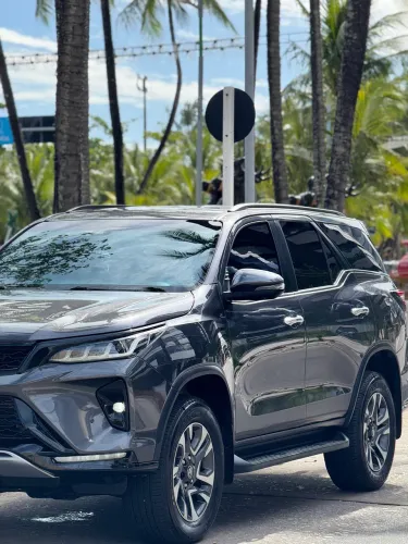 Toyota Hilux SW4 Diamond 2.8 TB 4X4 Die. Aut. 2023