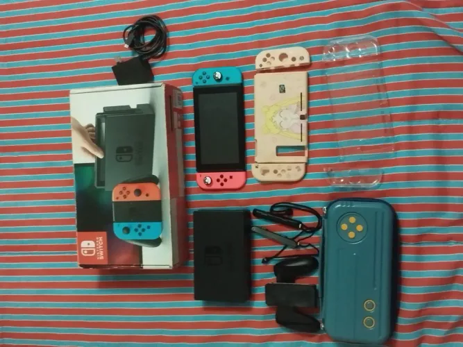 Nintendo switch V2 128gb com defeito na tela 