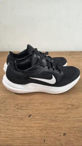 Tênis Nike feminino original - tam 36