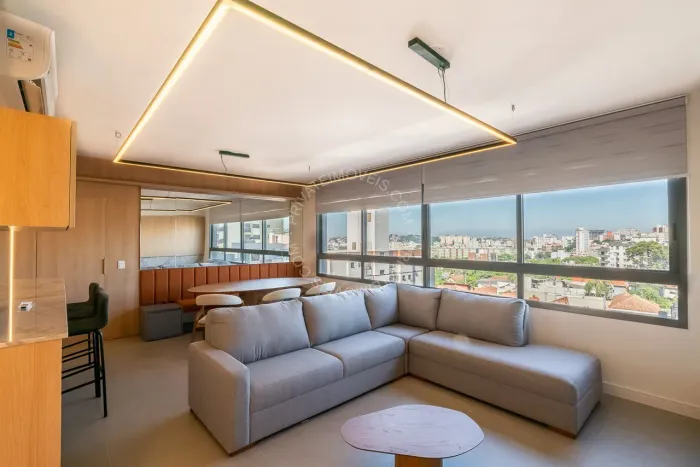 Apartamento mobiliado para alugar no Petrópolis com 3 quartos (1 suíte)