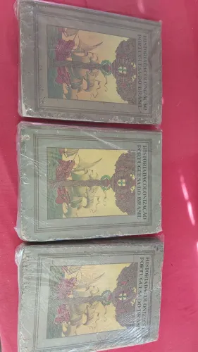 Livro de História do Brasil antigo