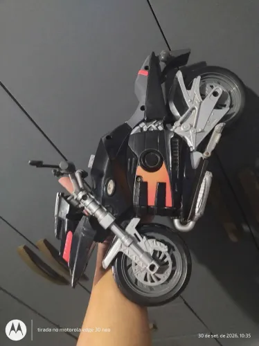 Moto Max steel anos 2000 funcionando