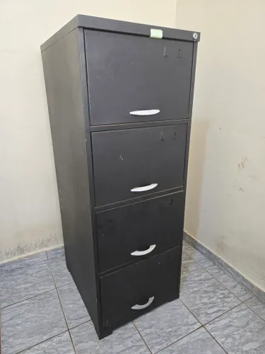 Arquivo de aço preto, 4 gavetas
