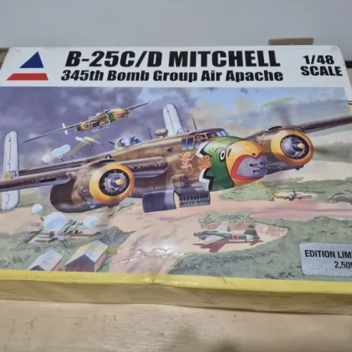 Kit plastico (5) para montar ACCURATE  B-25 C/D Mitchell 1:48 Scale