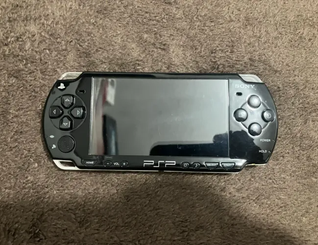 PSP 2001 - (Completo, Desbloqueado e Revisado)