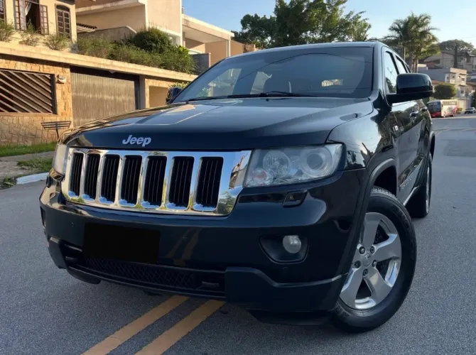 Jeep Grand Cherokee Laredo 3.6 4X4 V6 Aut. 2011