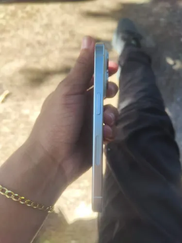 iPhone 15 pro 128 GB