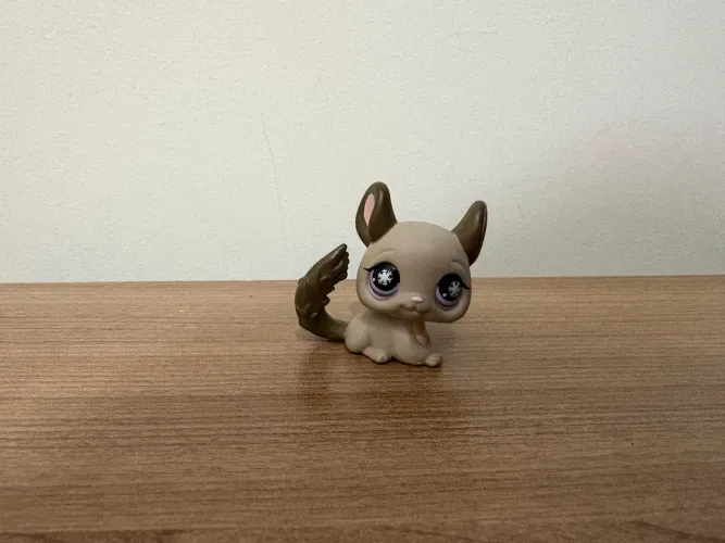 Chinchila Littlest Pet Shop 