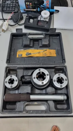 Alugo tarraxa para vamos metálicos de 1/2" a 1"