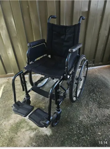 Cadeira de rodas 