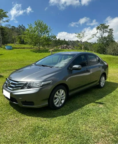 Honda City Sedan LX 1.5 Flex 16V 4P Mec. 2013