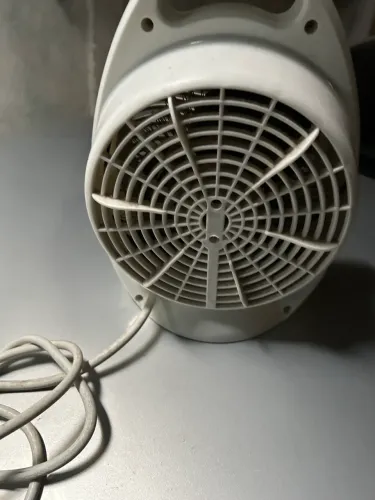 Aquecedor Elétrico 2 Em 1 Britânia 1500w Ab1100n 110v 110v