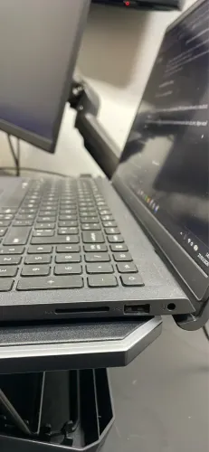 Notebook Dell Inspiron 15 3520 i5 12ª Geração | 16GB RAM | SSD 512GB | Tela Full HD 120Hz