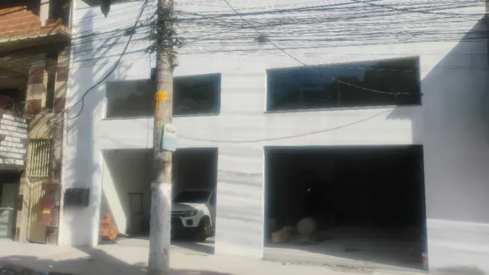 Galpão comercial industrial novo com 300m²