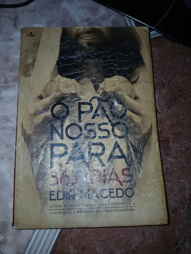 Livro- O Pão Nosso Para 365 dias- Edir Macedo