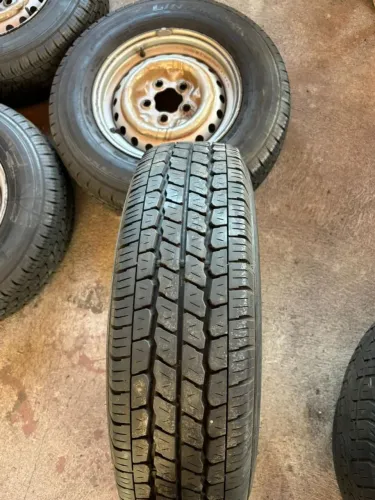 Conjunto 4 rodas e pneus original Kombi 8 Lonas