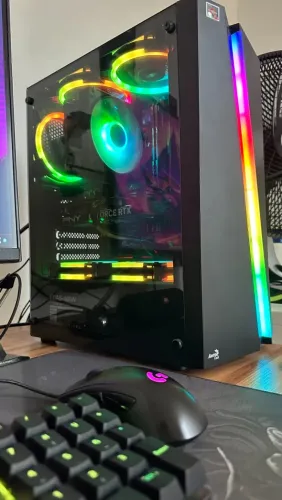PC Gamer Ryzen 5600G + RTX 4060 + 32GB RAM + SSD NVMe