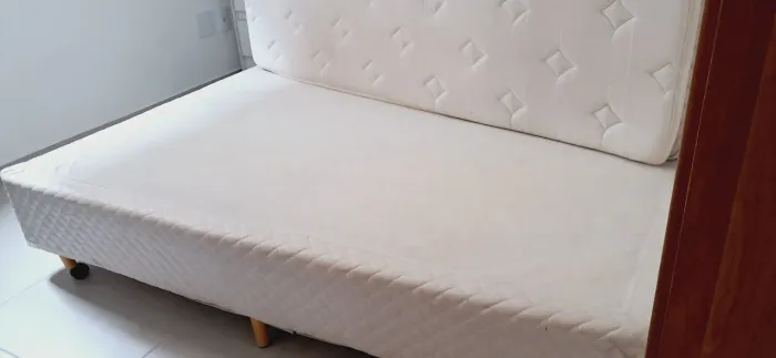 Vendo Cama Box Casal