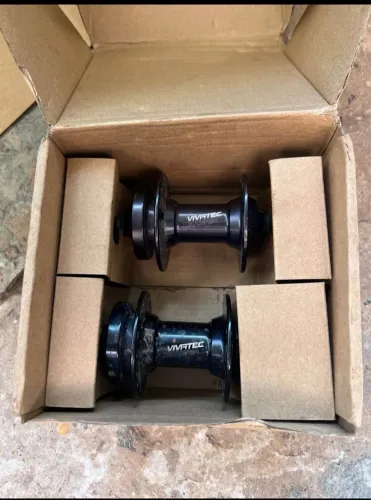 Par de cubos 32 furos