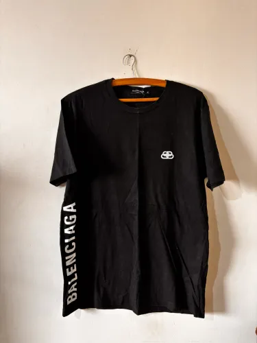 Camiseta Masculina Official Paris BALENCIAGA Original