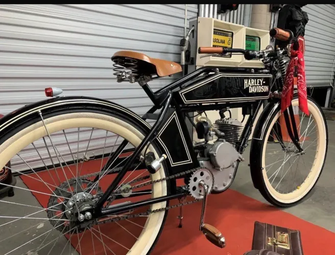 Réplica Harley Davidson board track racer 1909