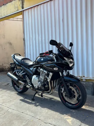Moto Bandit