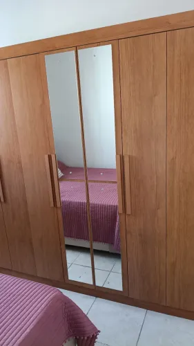 Guarda roupa - Poucos meses de uso