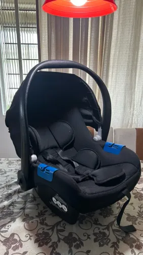 Bebê conforto burigotto