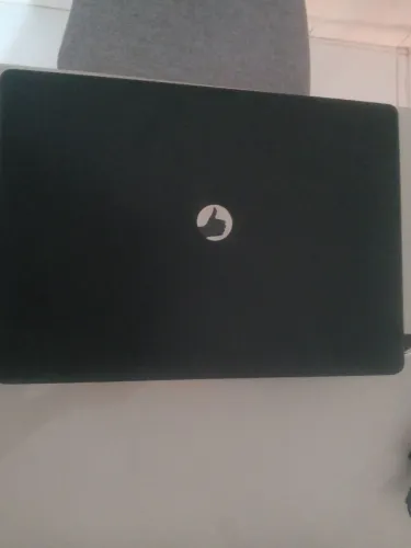 Notebook lenovo, pegando perfeitamente.