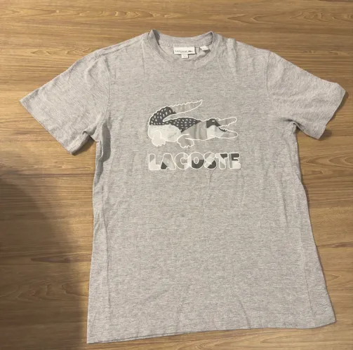 Camiseta Lacoste (P)