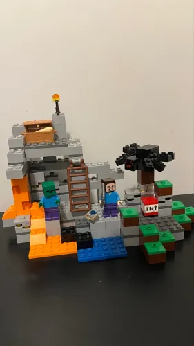 LEGO Minecraft The Cave 21113 Original Completo 2014 Raridade