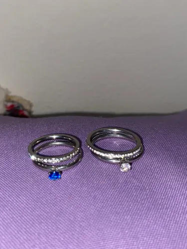 Vendo anel aço inoxi prateado tamanho 20 e tamanho 16/17