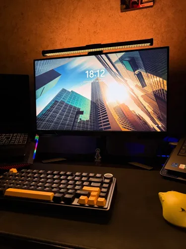 Monitor Samsung Odyssey G40 240hz