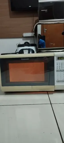 Microondas Panasonic 28 litros com garantia de 90 dias