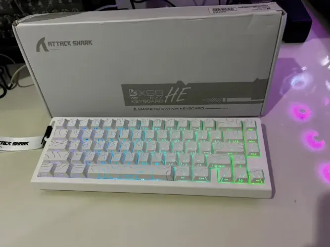 Teclado Magnético Attack Shark x68he - NOVO