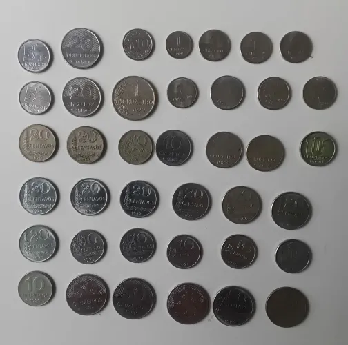 Lote de 40 Moedas Antigas Raras