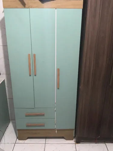 Guarda roupa de bebê