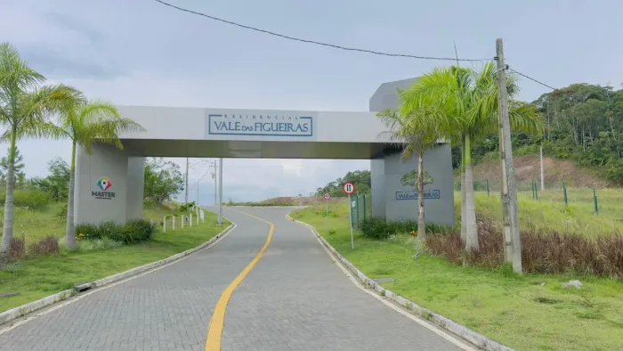 Terreno para Venda em Gaspar, Figueira