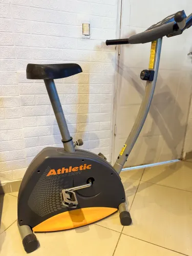 Bicicleta ergométrica magnética Athletic