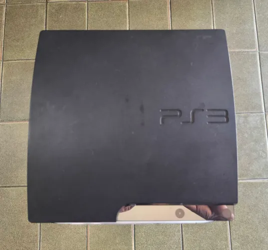 PS3Slim HEN HD 160 com 9 jogos 1 controle original cabos Leitor funcionando perfeitamente