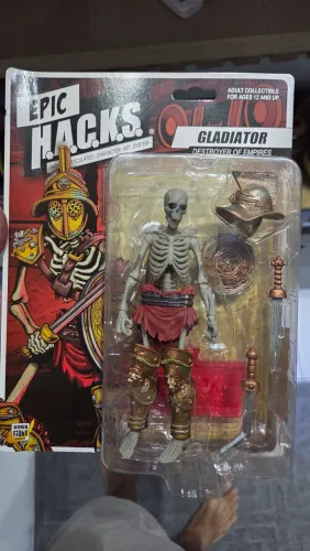 Gladiador Caveira (destroyer of empires)