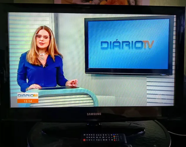 Tv Samsung ln32d404