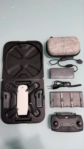 Drone DJI Spark Combo Fly More em estado de novo!