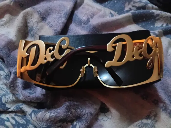 Oculos DG