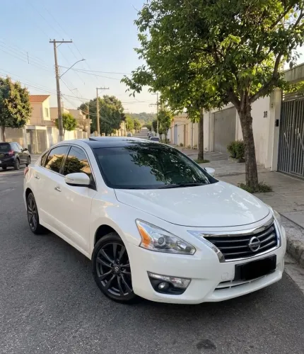 Nissan Altima SL 2.5 16V 4P Aut. 2014