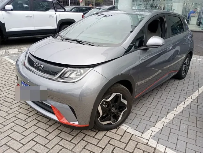 BYD Dolphin EV (Elétrico) 2025