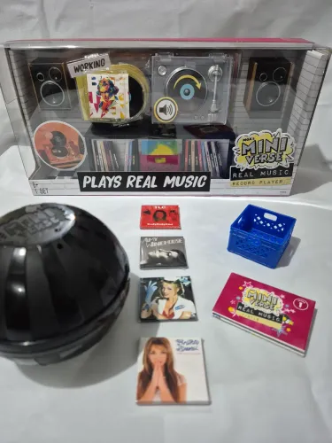Miniverse Real Music tocador de Vinyl + 4 discos original lacrado