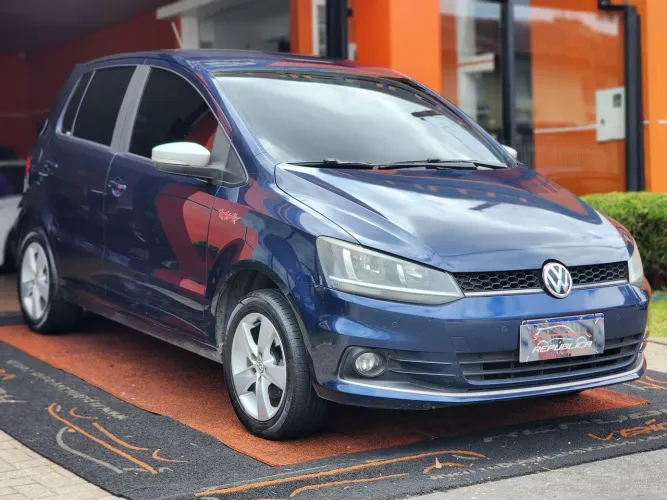 Volkswagen Fox Rock IN RIO 1.6 MI Total Flex 8V 5P 2016