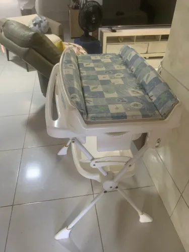 BANHEIRA BEBÊ + TROCADOR BURIGOTO